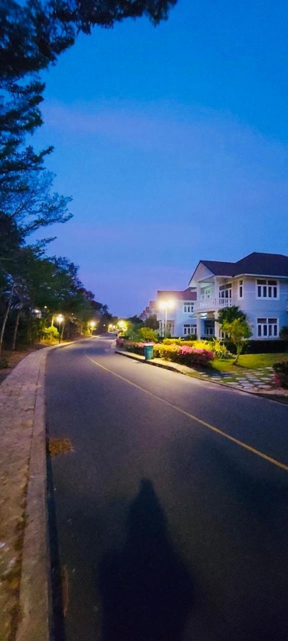 Bougainviella - Sealinks Mui Ne - Chuoi Biet Thu Lien Ke Villa Phan Thiet Eksteriør bilde